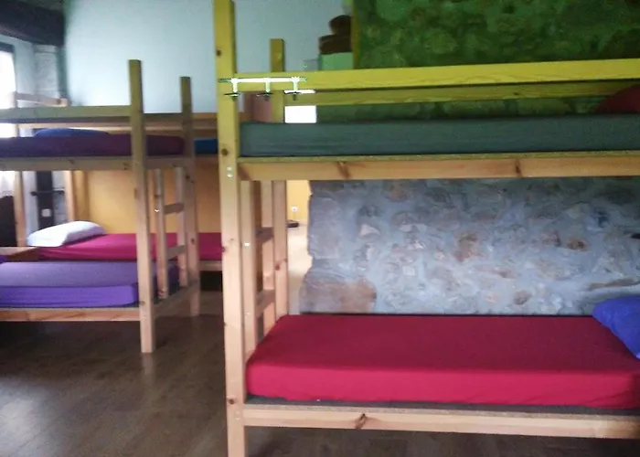 אכסניה Otardi *