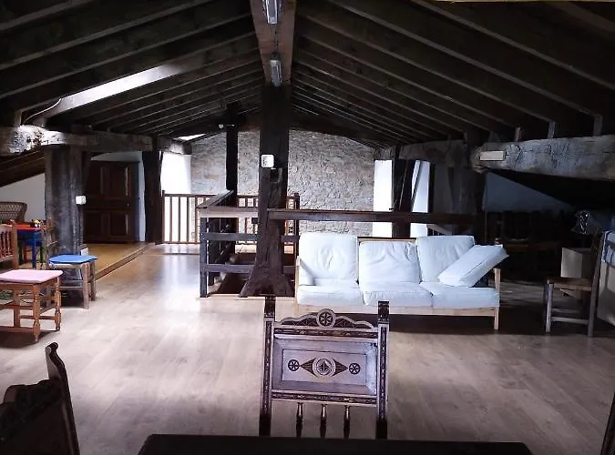 Otardi אכסניה *