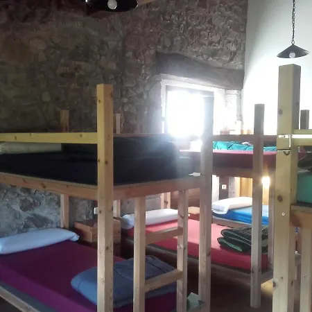 Hostel Otardi Asteasu