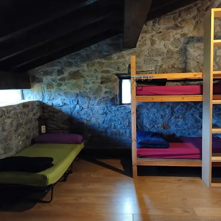 Hostel Otardi Asteasu